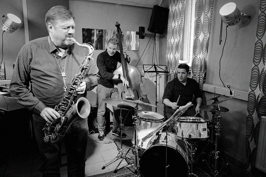 Joel Frahm Trio